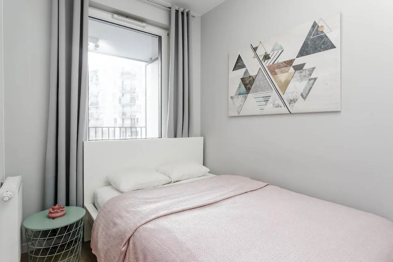 Chill Apartments Airport Apartments Warsaw 0*,  Poland